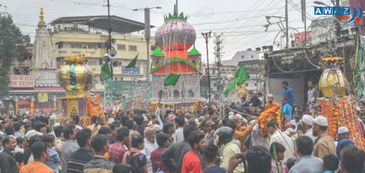 मोहरम मिरवणुकीतील एक दृश्य 